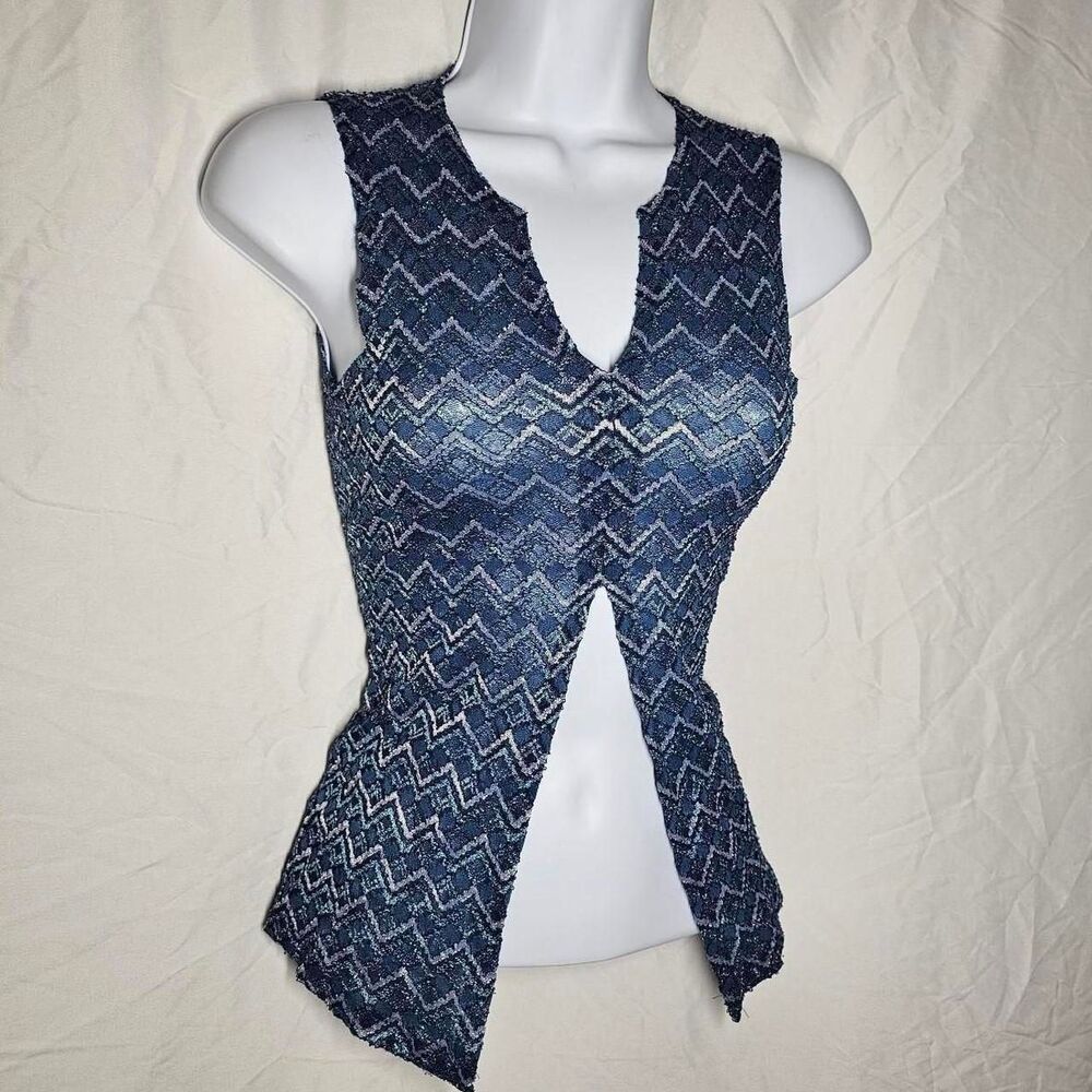 Blue lace patterned open belly y2k vintage whimsigoth top